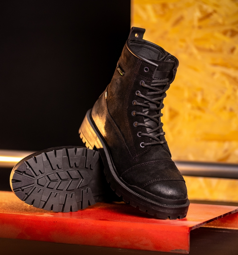 COLLEZIONE 2026: COMMANDO